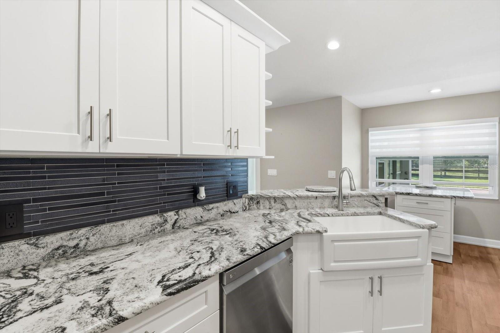 RAINBOW SPGS 04 REP - Residential