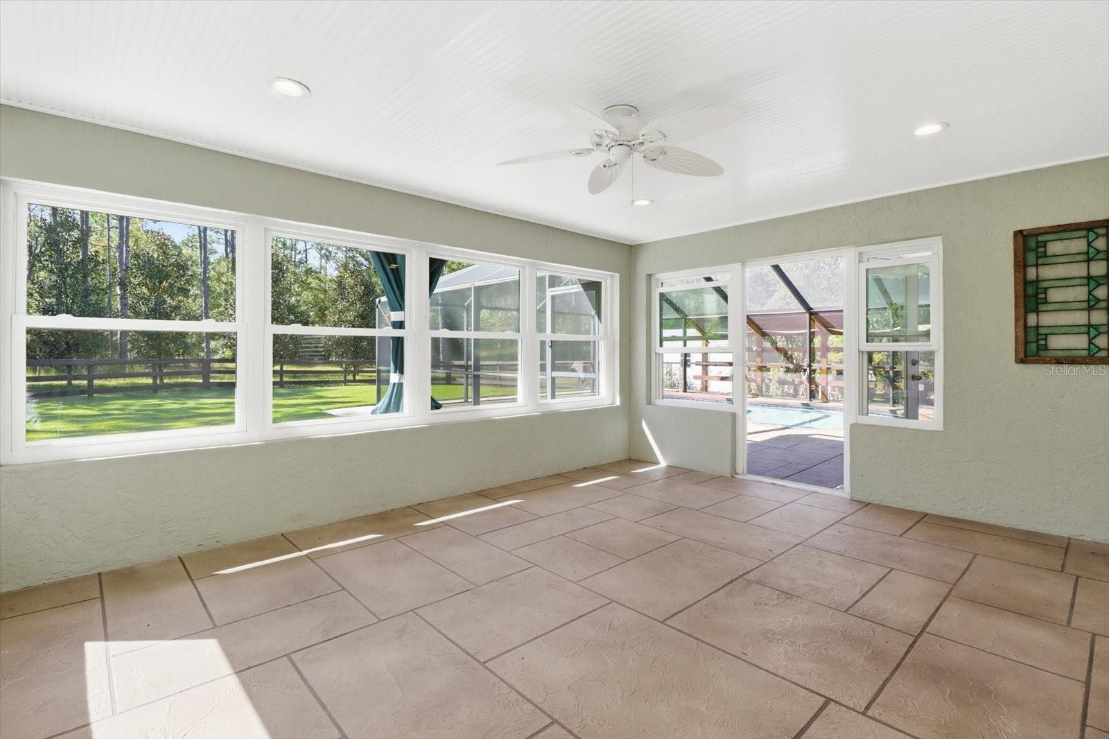 RAINBOW SPGS 04 REP - Residential