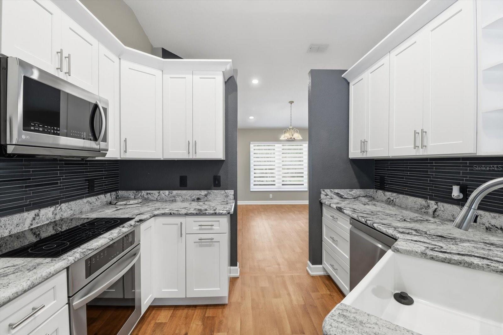 RAINBOW SPGS 04 REP - Residential