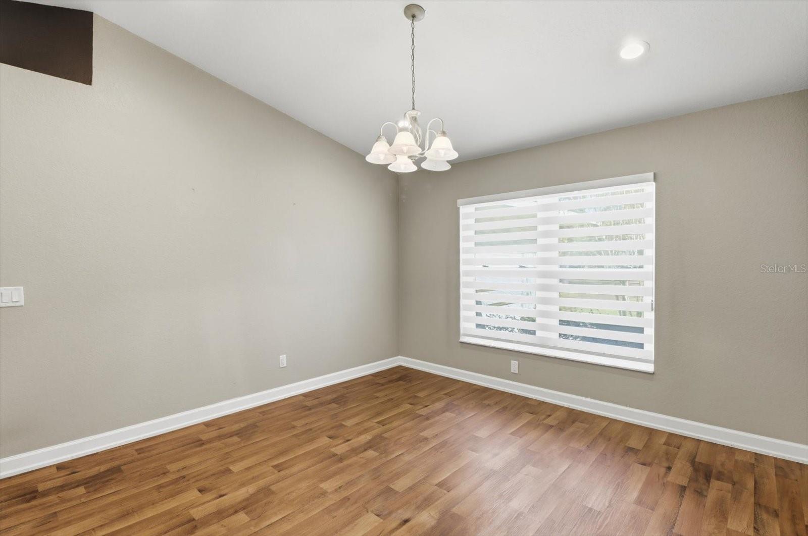 RAINBOW SPGS 04 REP - Residential