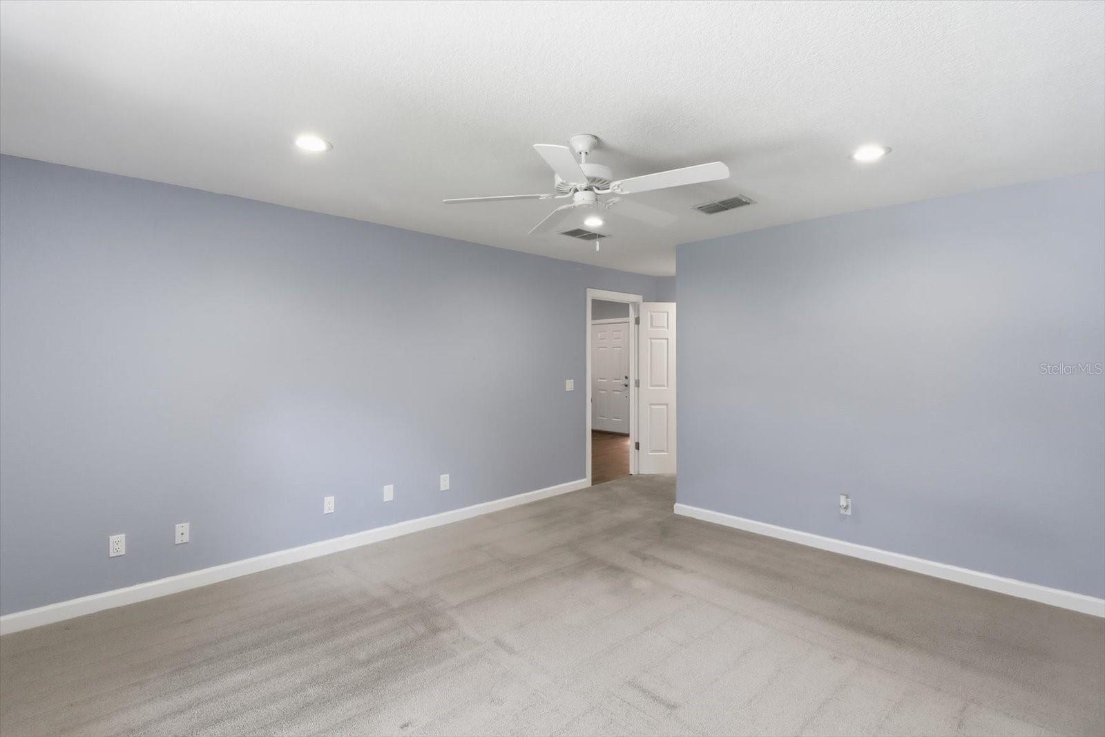 RAINBOW SPGS 04 REP - Residential