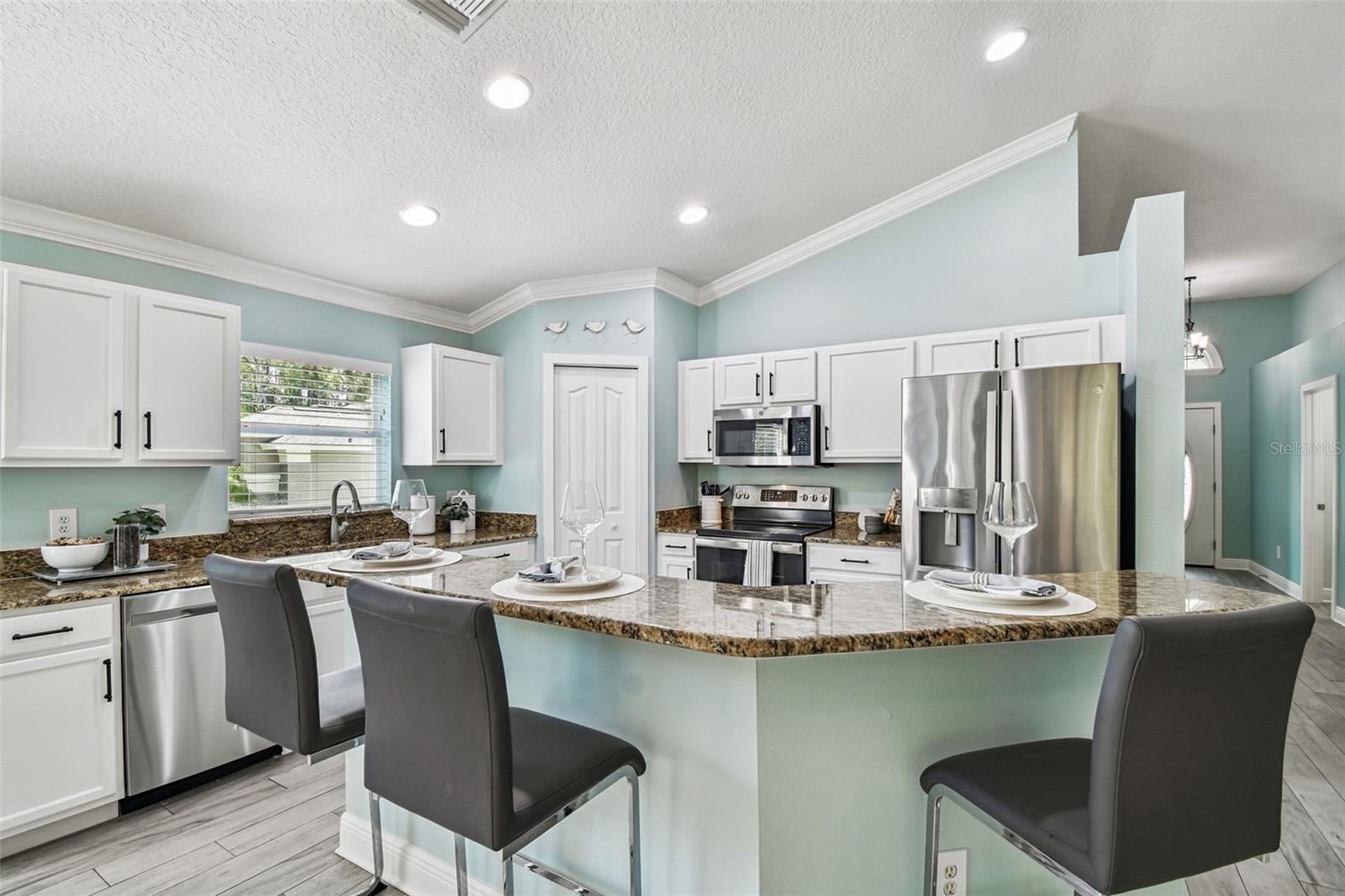 FAWN LAKE PH V - Residential