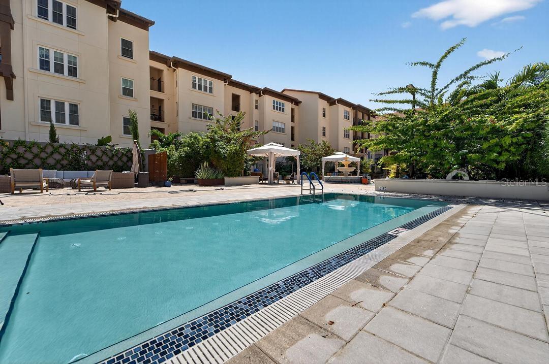 MADISON AT ST PETE - Residential