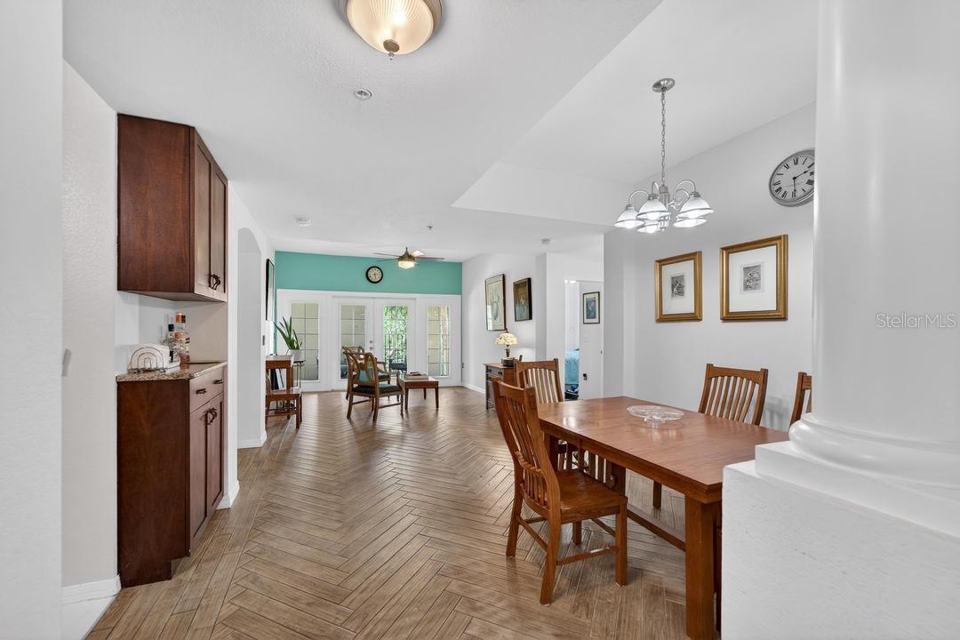 MADISON AT ST PETE - Residential