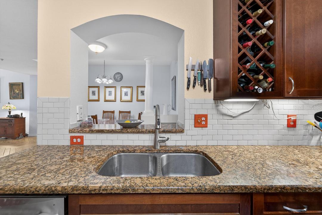 MADISON AT ST PETE - Residential