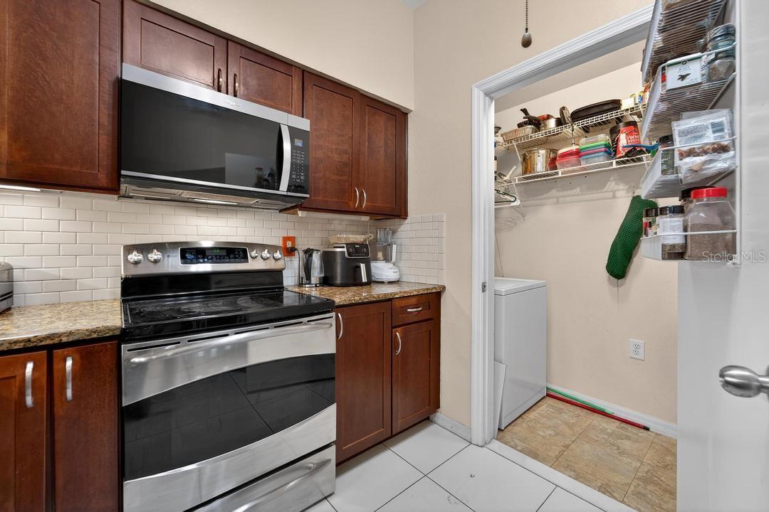 MADISON AT ST PETE - Residential