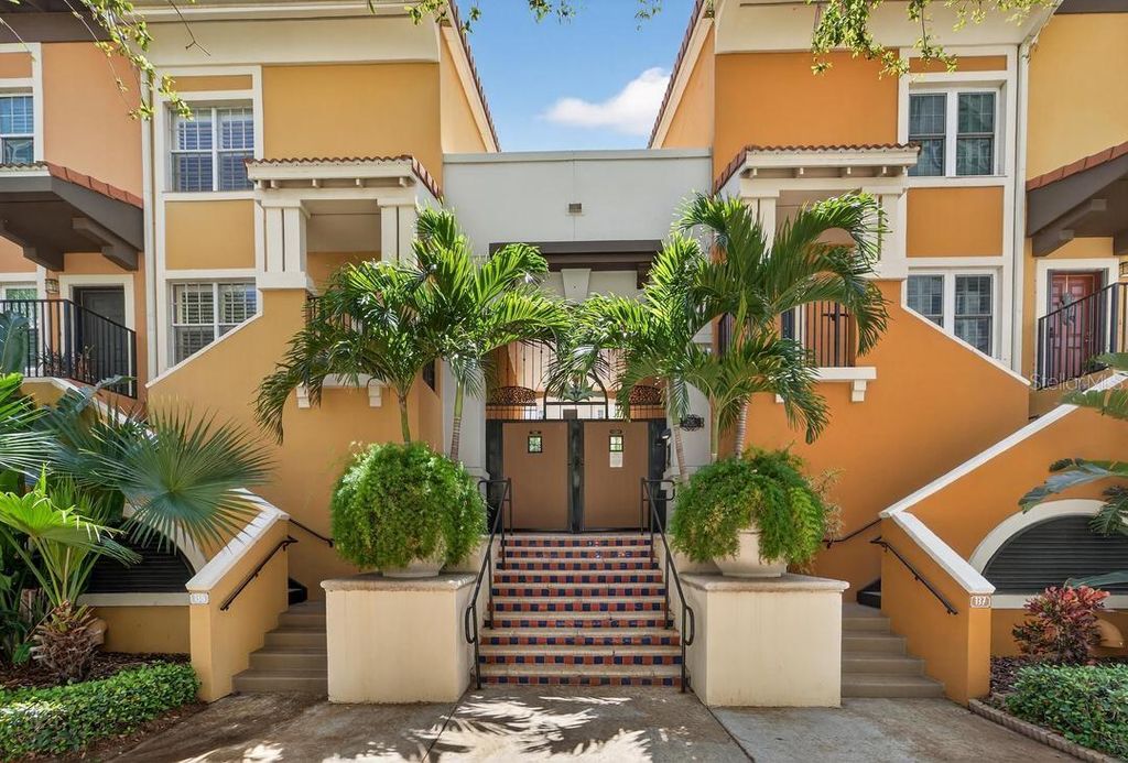 Photo of 200 4th Avenue S #200, St Petersburg, FL 33701 (MLS # TB8493366)