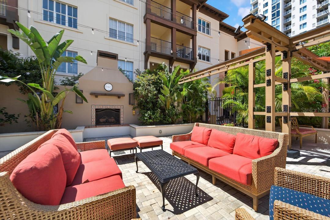 MADISON AT ST PETE - Residential