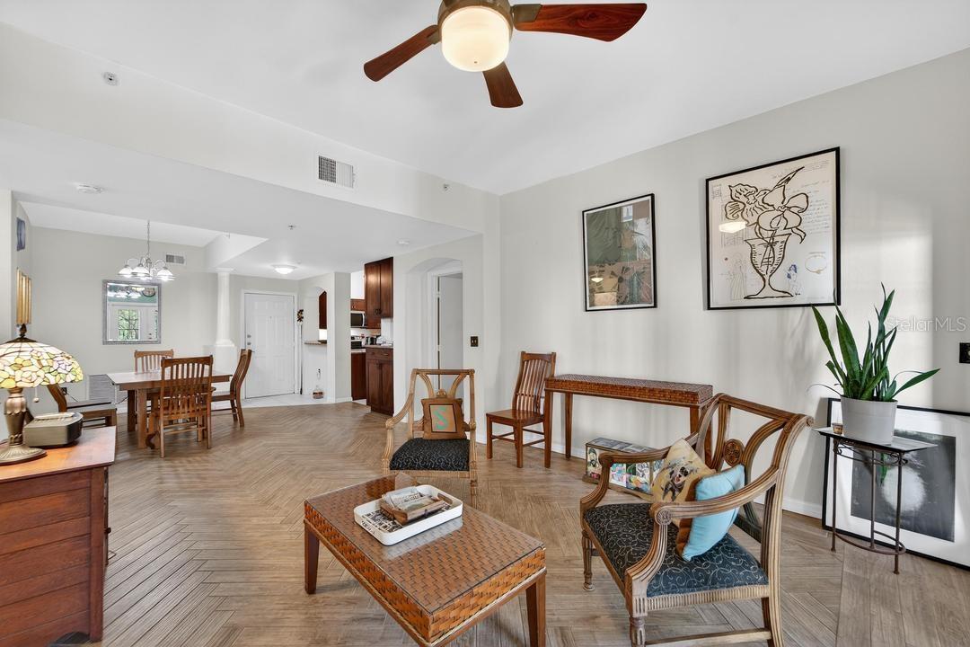 MADISON AT ST PETE - Residential