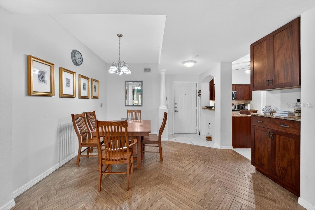 MADISON AT ST PETE - Residential