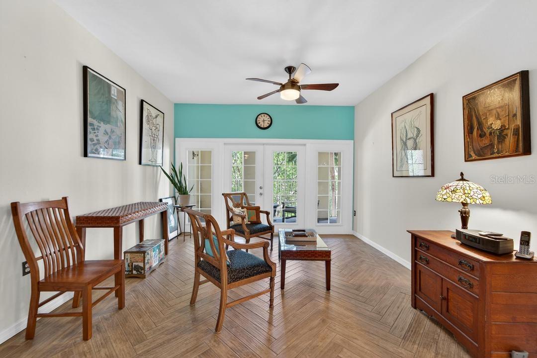 MADISON AT ST PETE - Residential