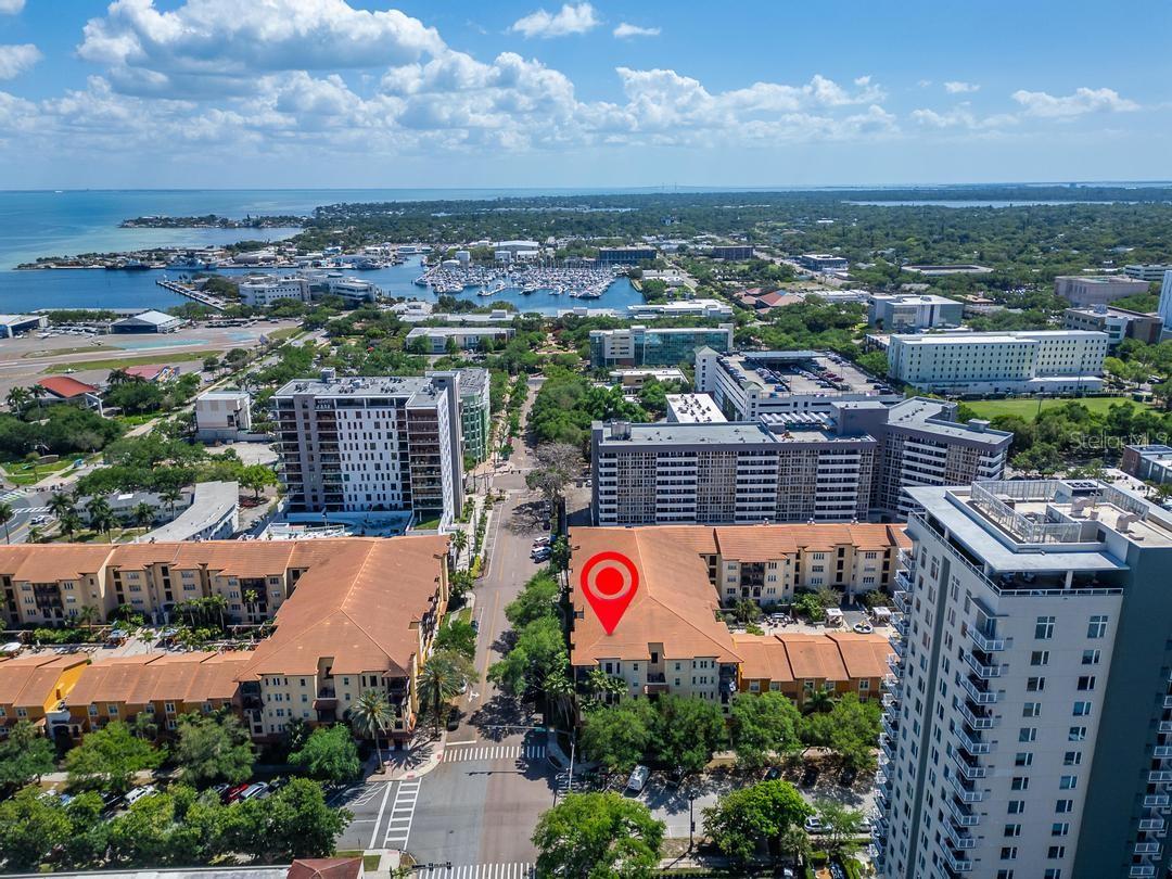 MADISON AT ST PETE - Residential