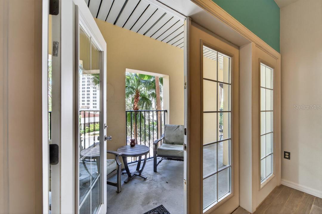 MADISON AT ST PETE - Residential