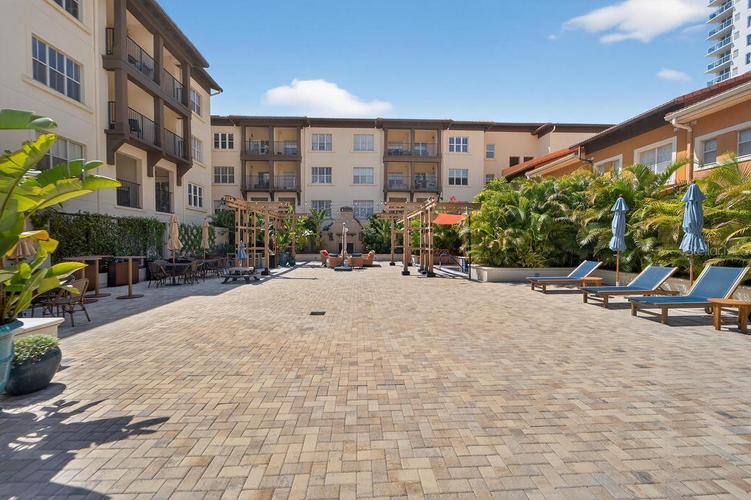 MADISON AT ST PETE - Residential