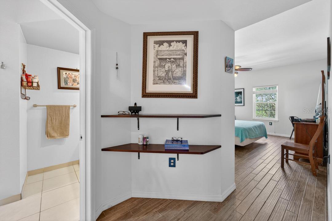 MADISON AT ST PETE - Residential