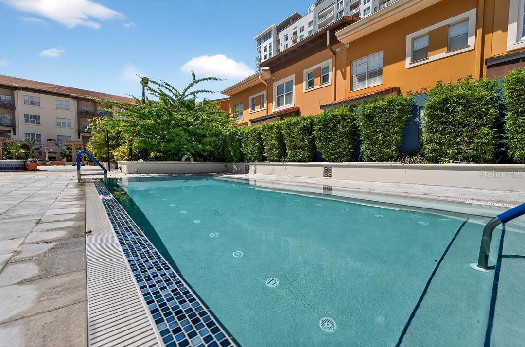 MADISON AT ST PETE - Residential