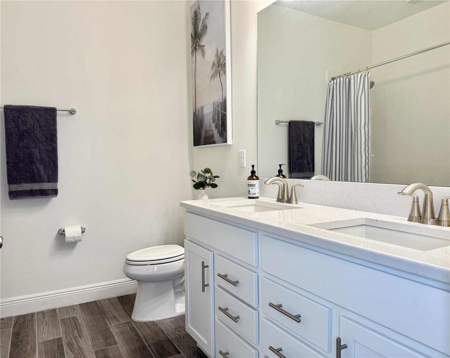 WILLIAMS POINTE - Residential