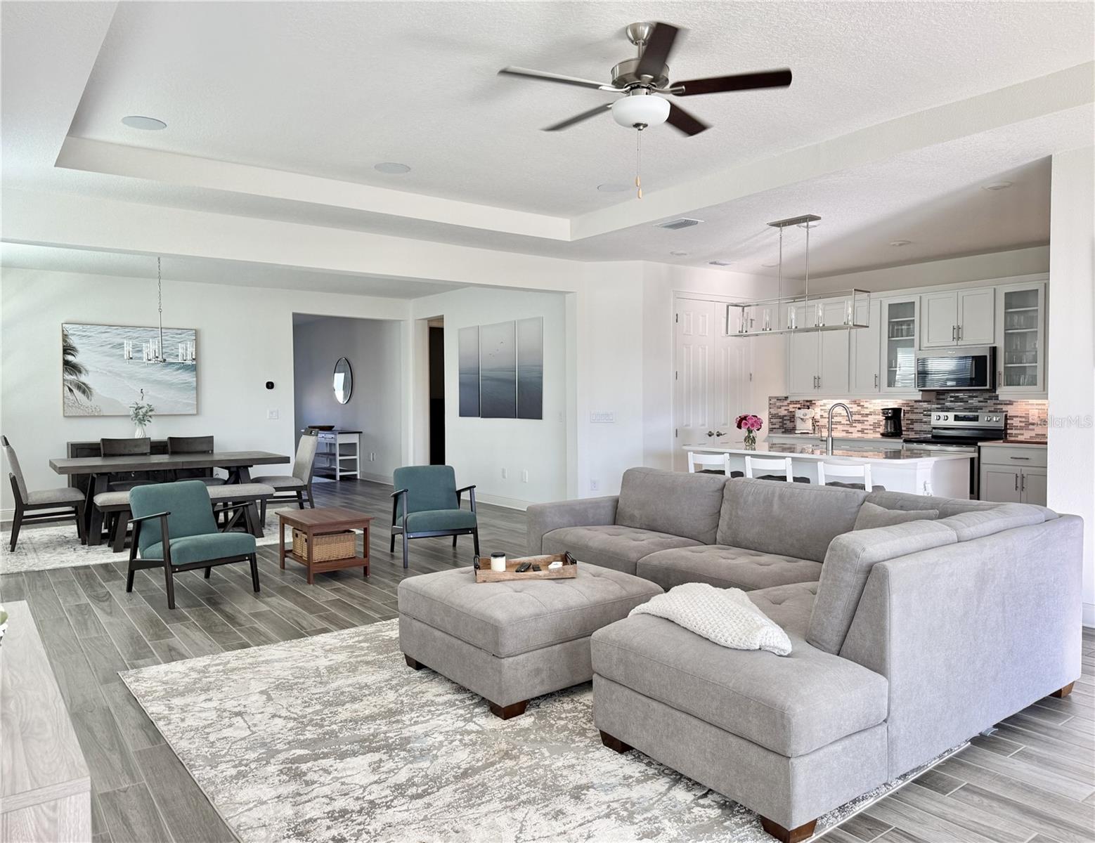 WILLIAMS POINTE - Residential