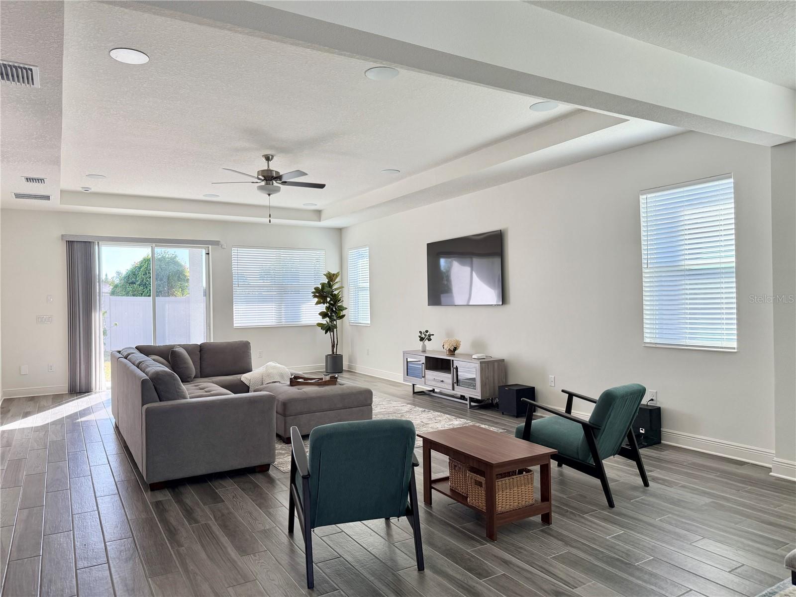 WILLIAMS POINTE - Residential