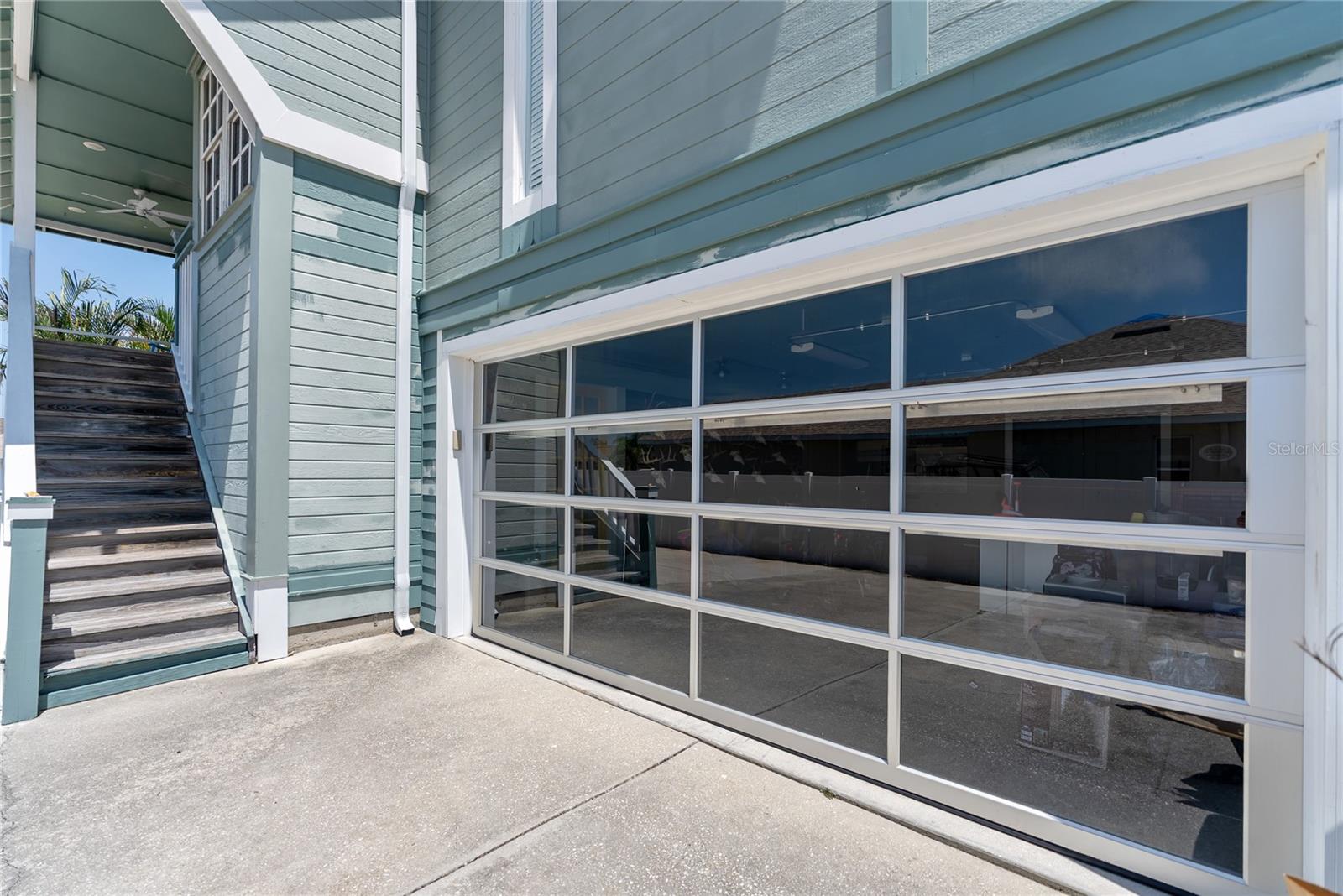 SOUTH VENICE - Residential