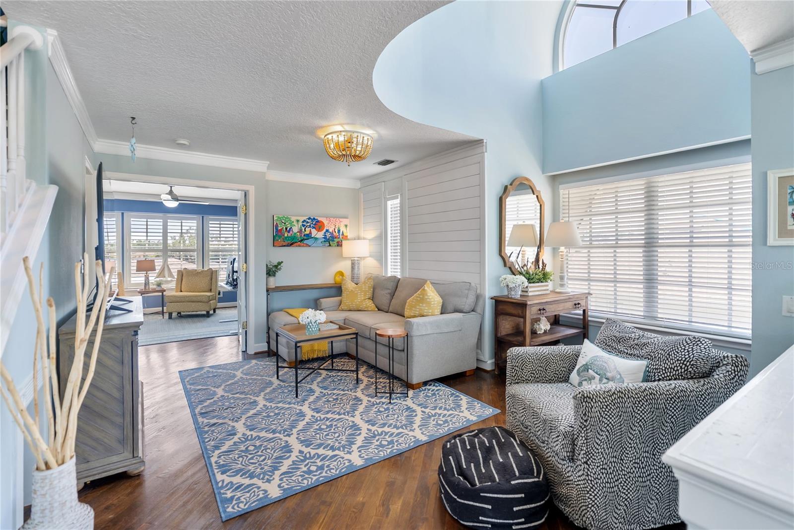 SOUTH VENICE - Residential