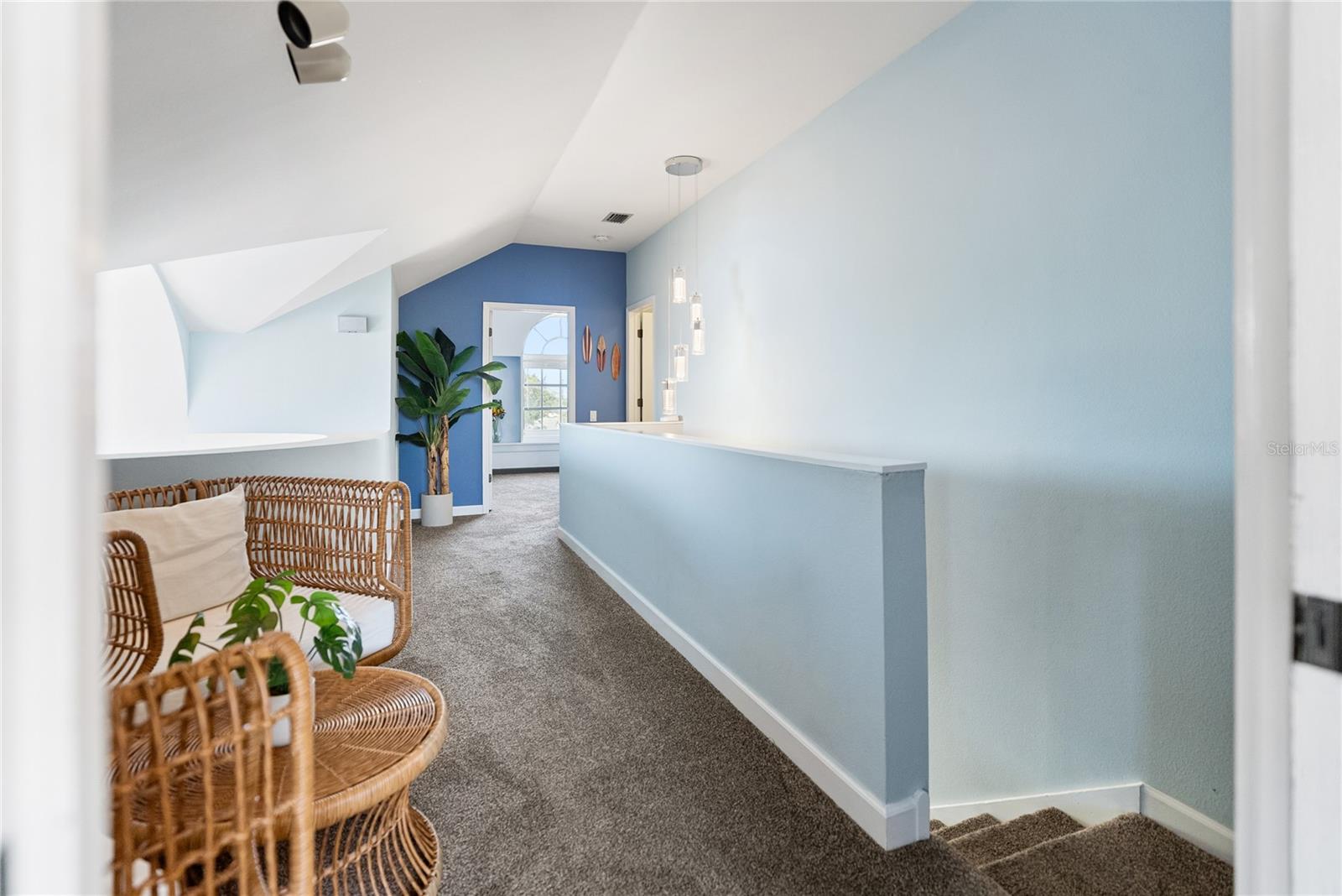 SOUTH VENICE - Residential