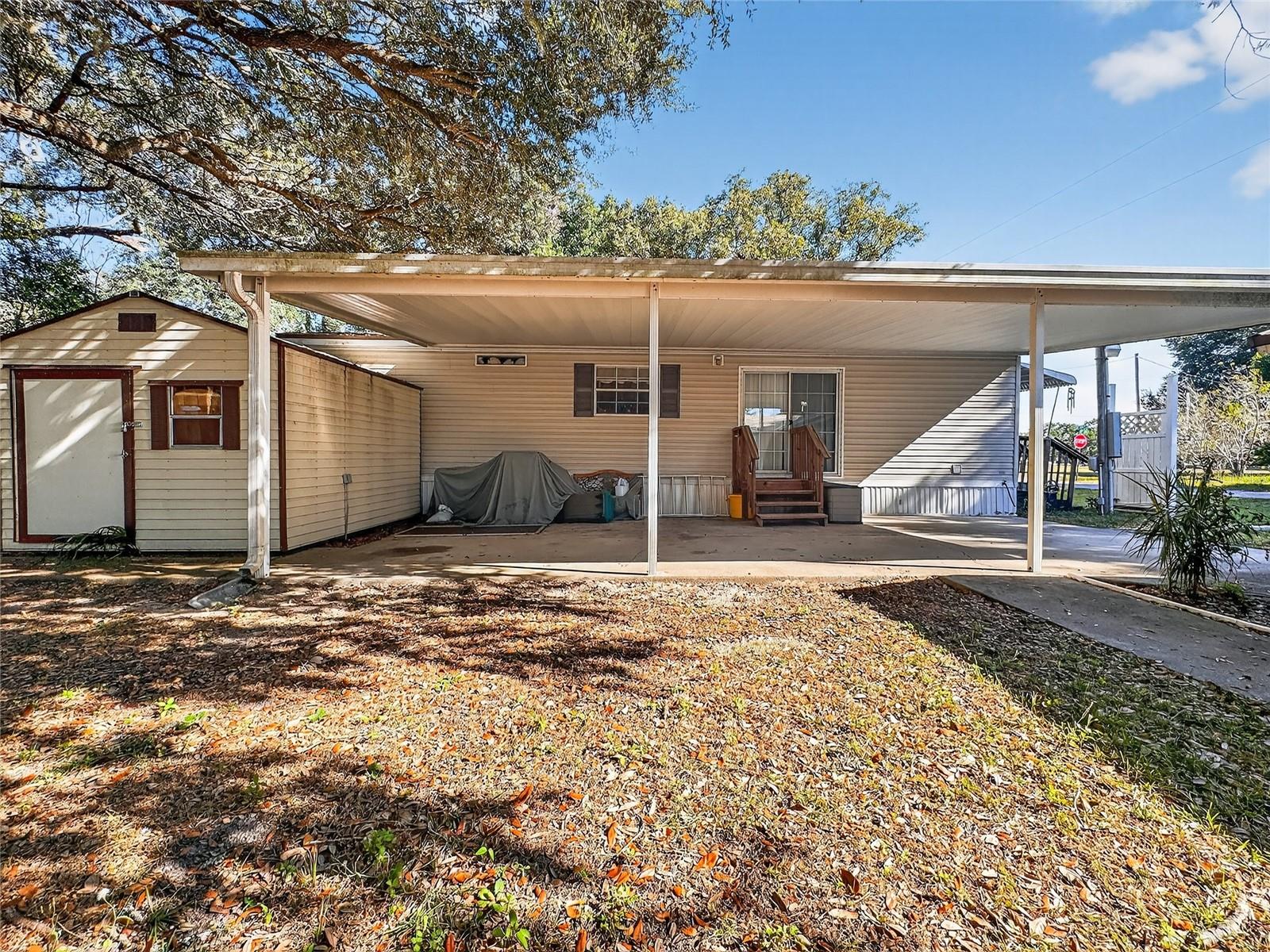 LITTLE LAKE WEIR - Residential