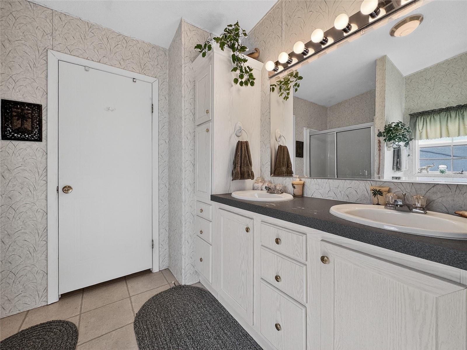 LITTLE LAKE WEIR - Residential