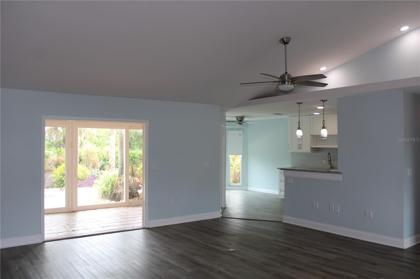 BAY LAKE ESTATES PH II - Residential Lease