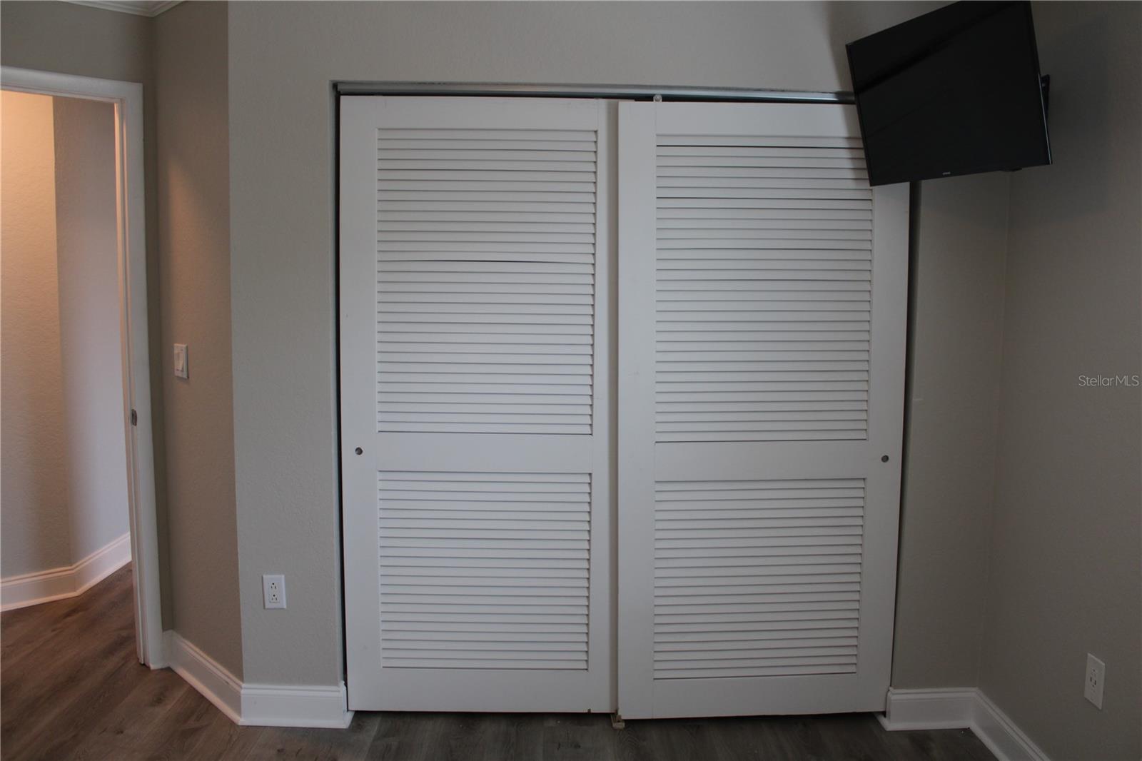 BAY LAKE ESTATES PH II - Residential Lease