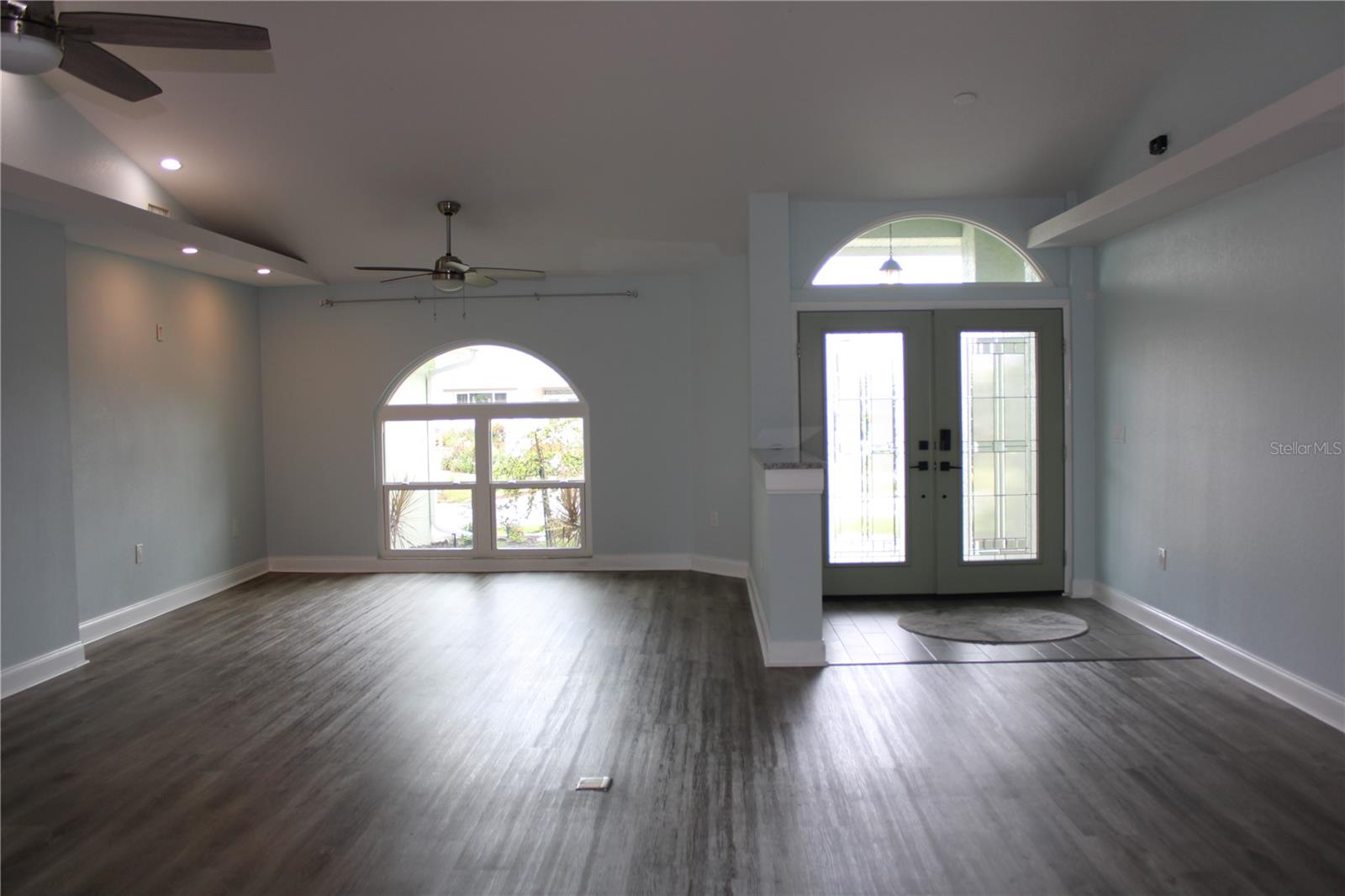 BAY LAKE ESTATES PH II - Residential Lease