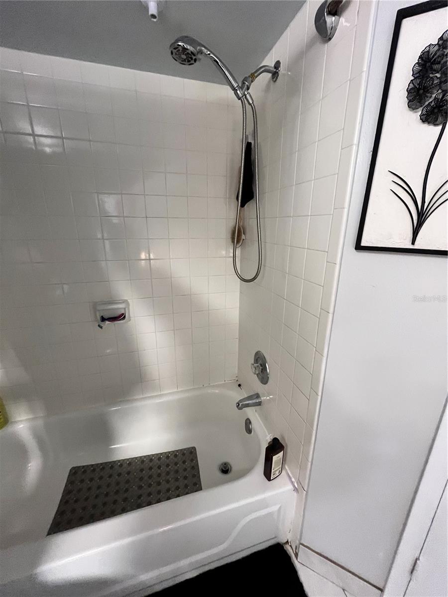 LAKEWOOD PARK A CONDO - Residential