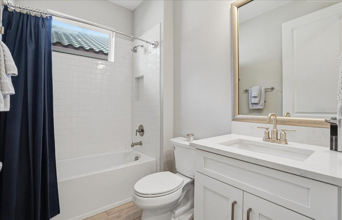 ARTISAN LAKES ESPLANADE PH V SUBPH B & C - Residential