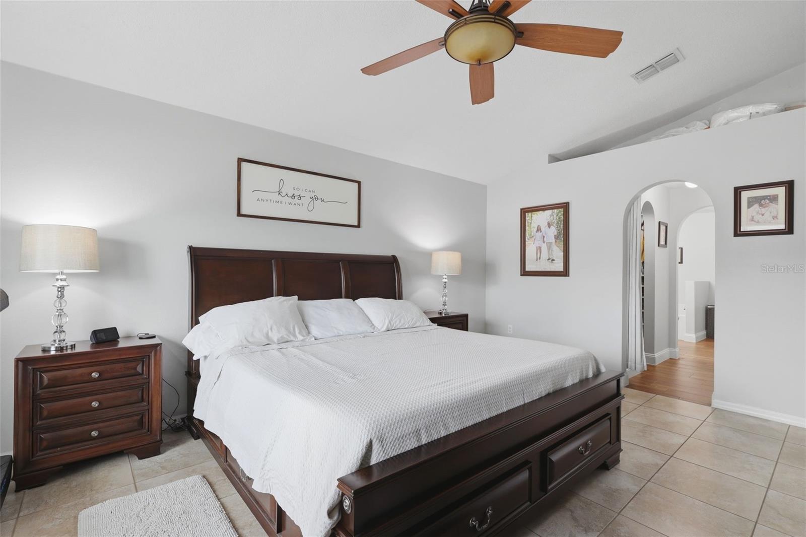 WELLINGTON VIEW - Residential