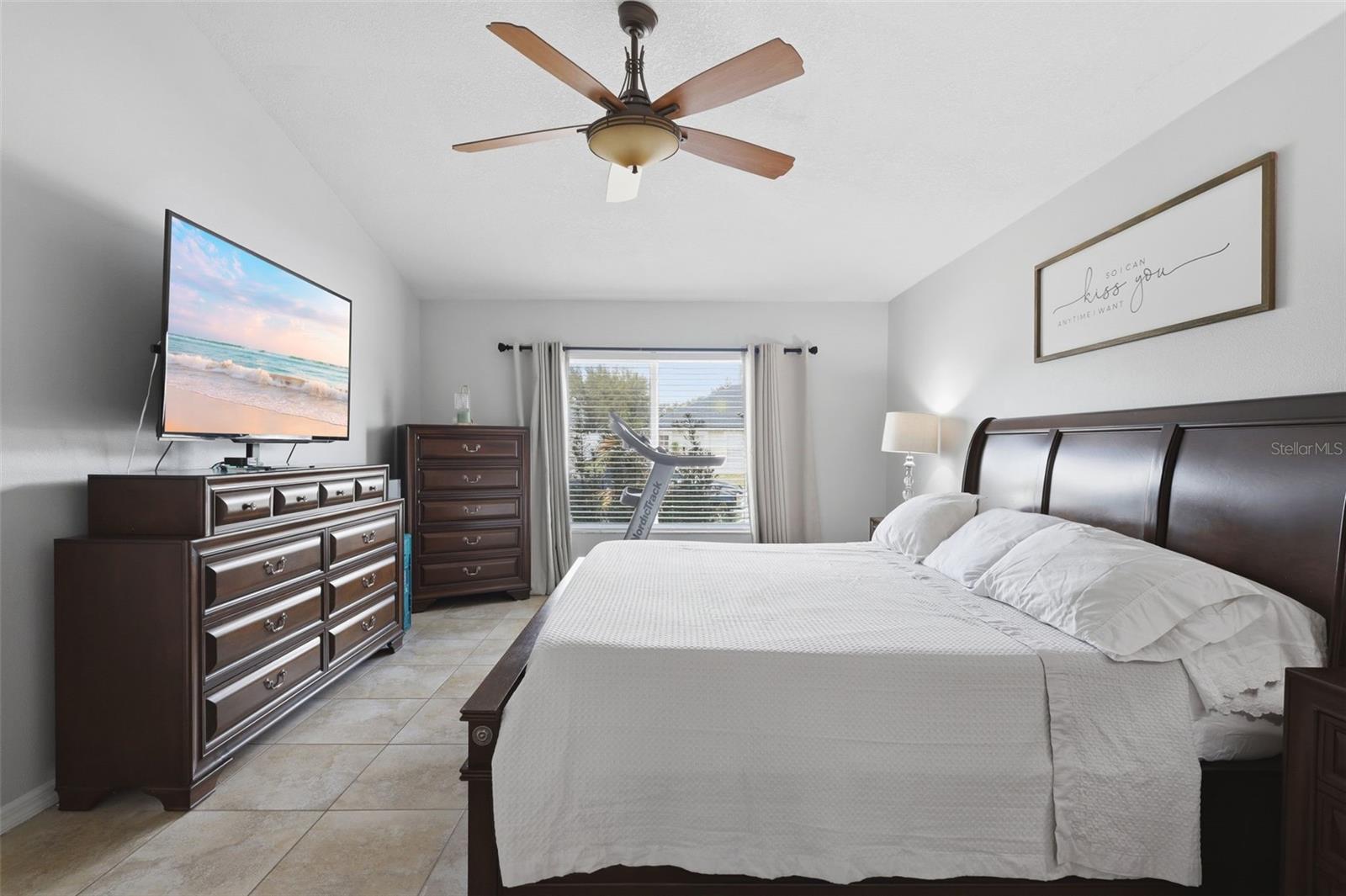 WELLINGTON VIEW - Residential