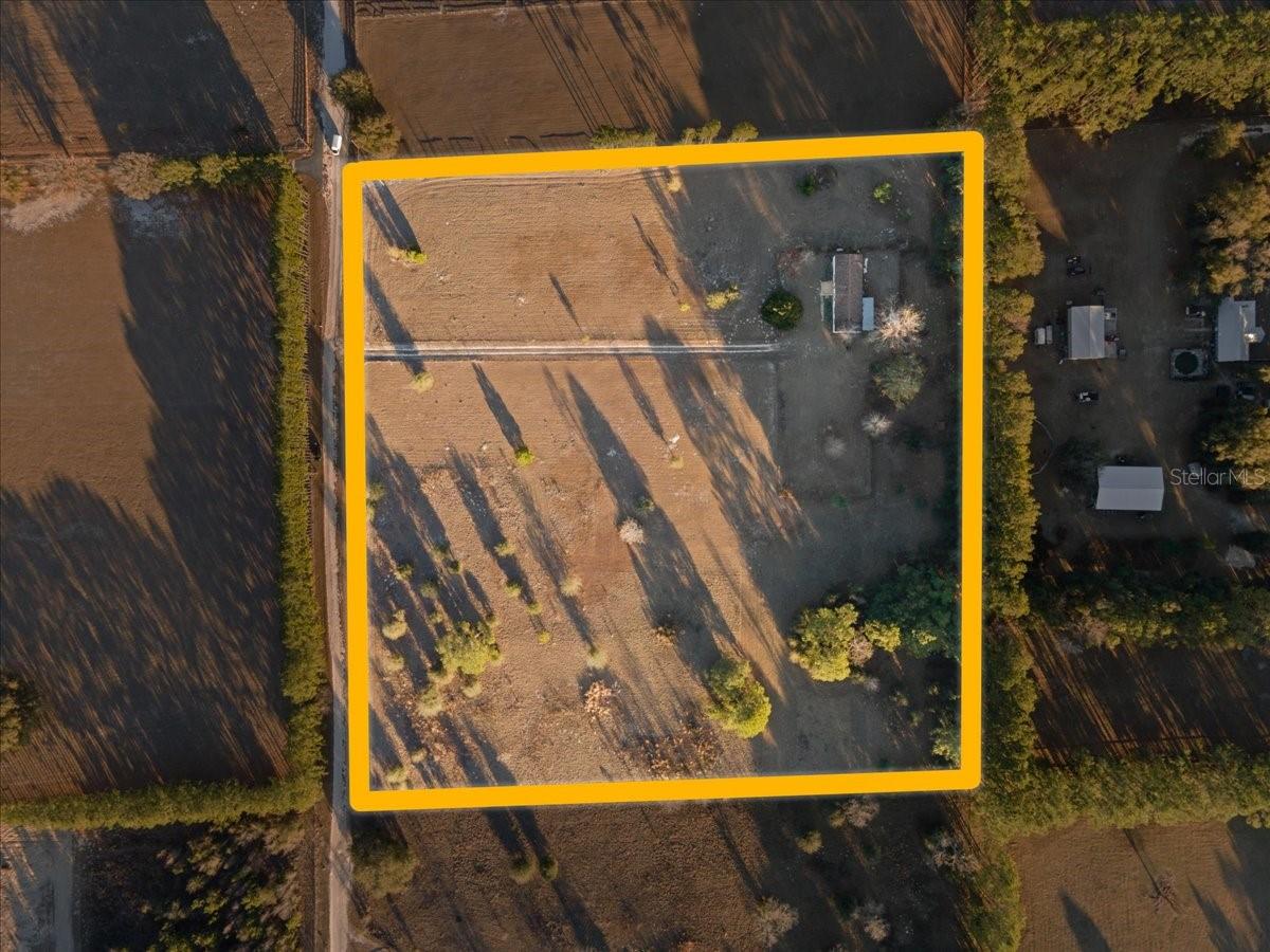 HOLIDAY FARMS - Residential