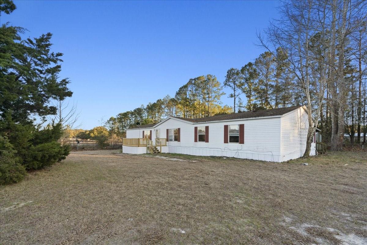 HOLIDAY FARMS - Residential