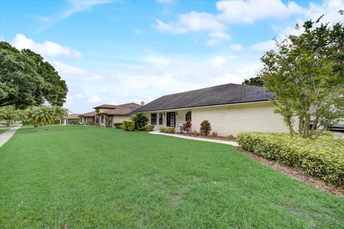 7233 BRANCHTREE DRIVE