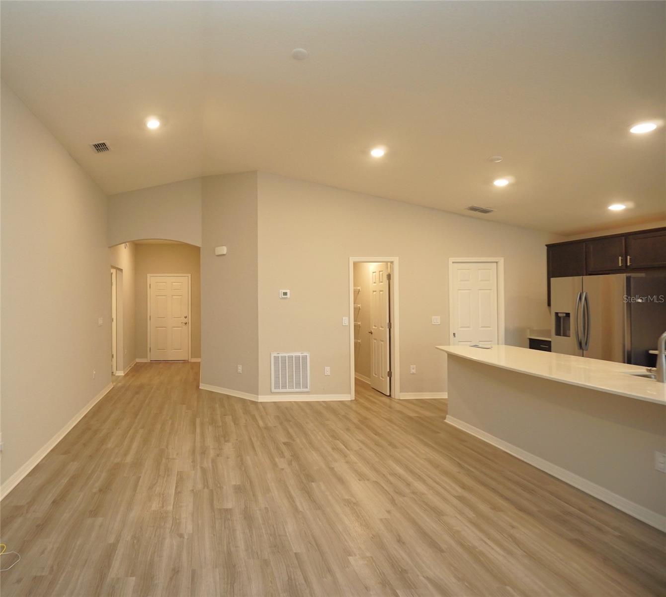 RIDGEWOOD SOUTH - Residential Lease