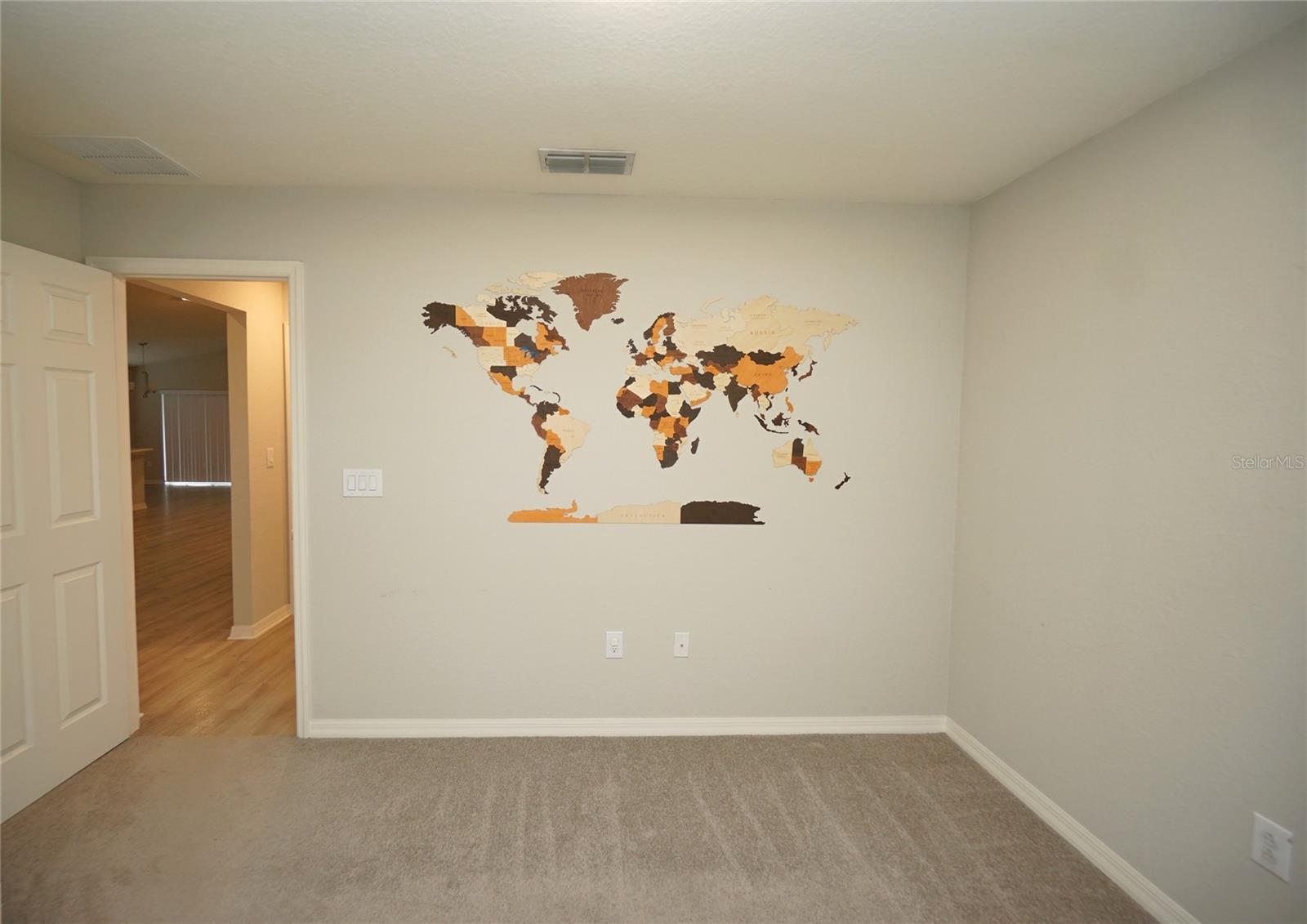 RIDGEWOOD SOUTH - Residential Lease