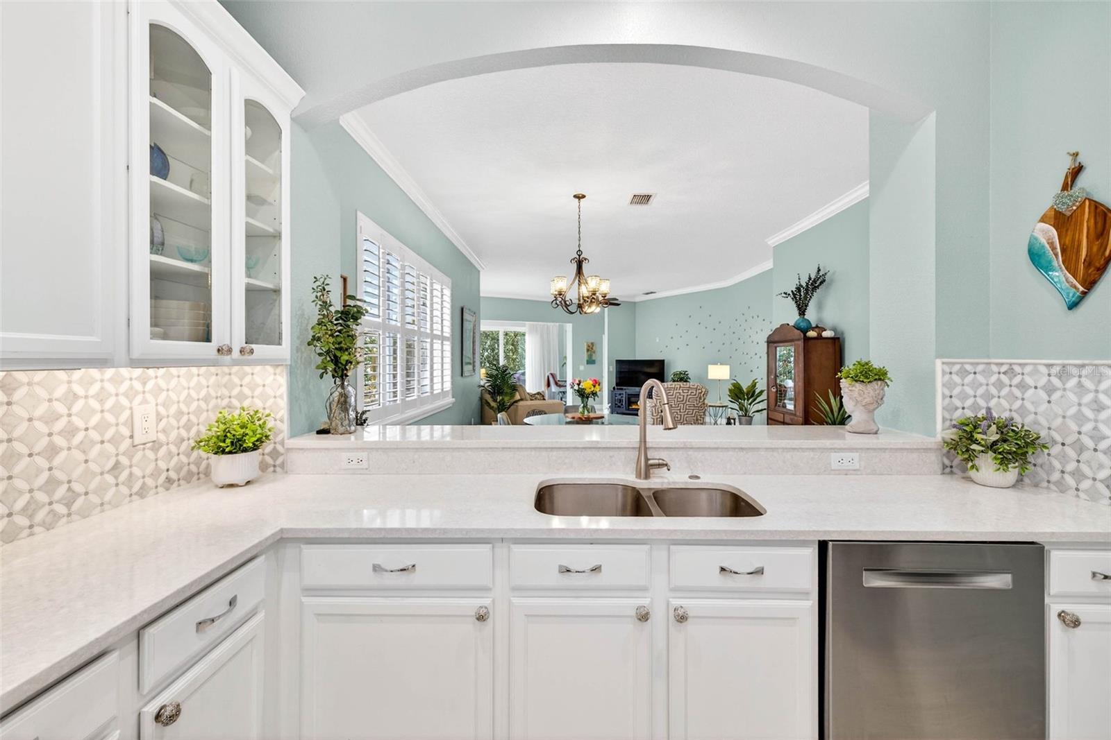 RIVER HILLS COUNTRY CLUB / FAIRWAY ONE - Residential