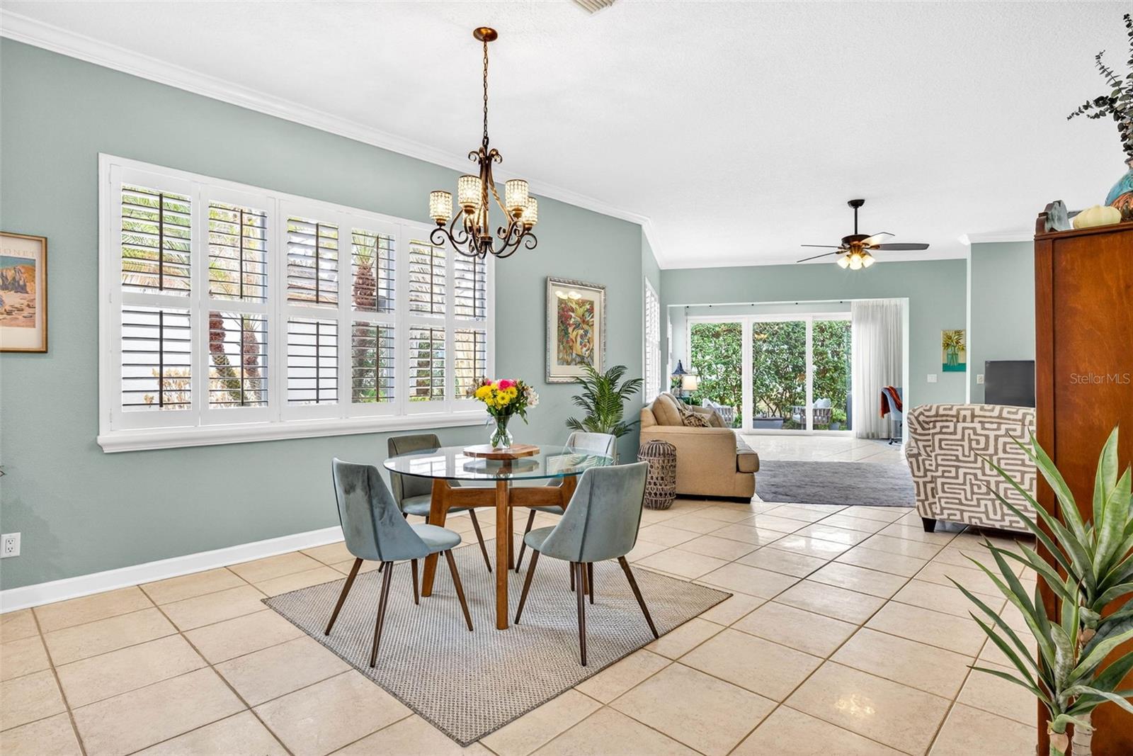 RIVER HILLS COUNTRY CLUB / FAIRWAY ONE - Residential