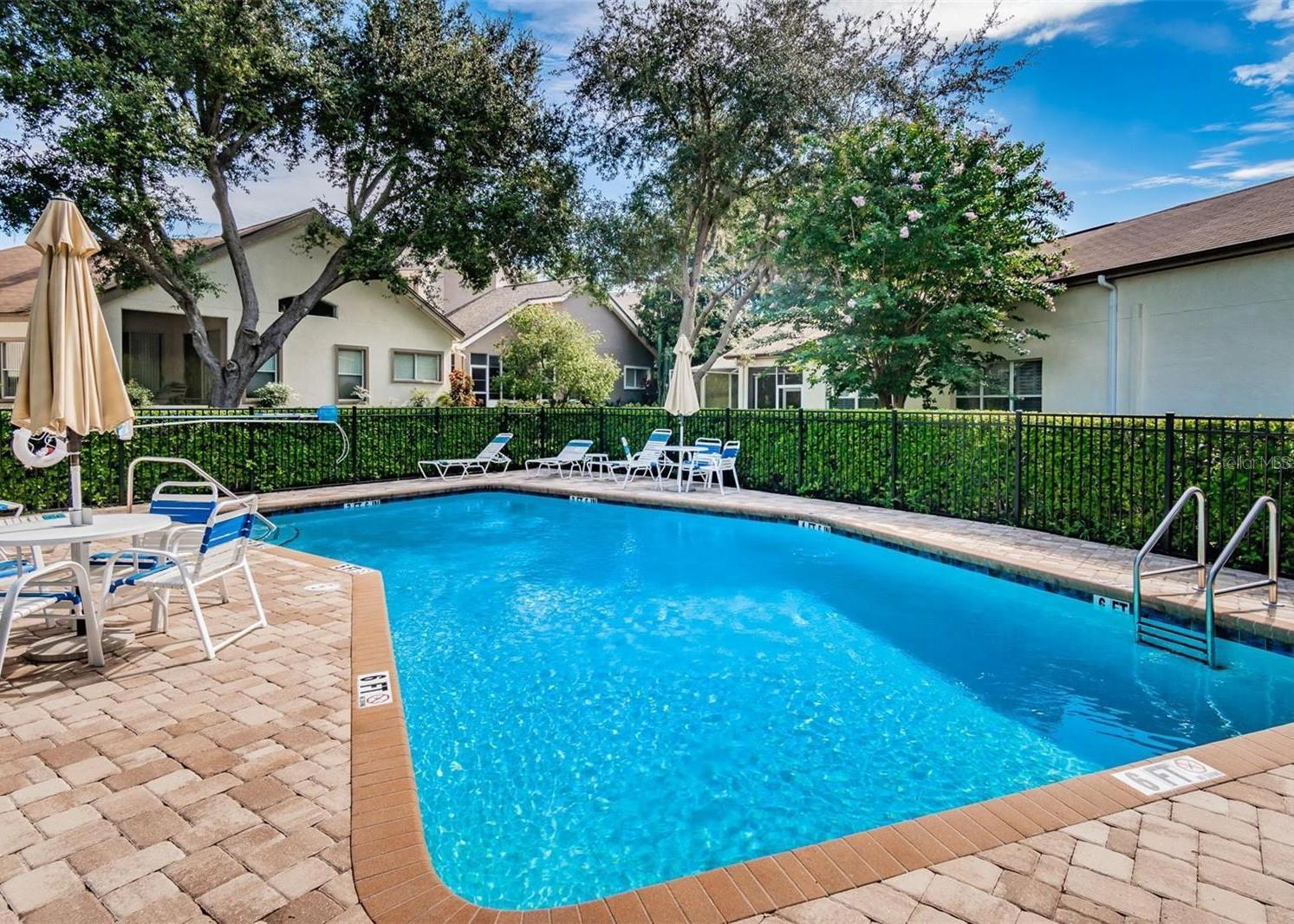 RIVER HILLS COUNTRY CLUB / FAIRWAY ONE - Residential