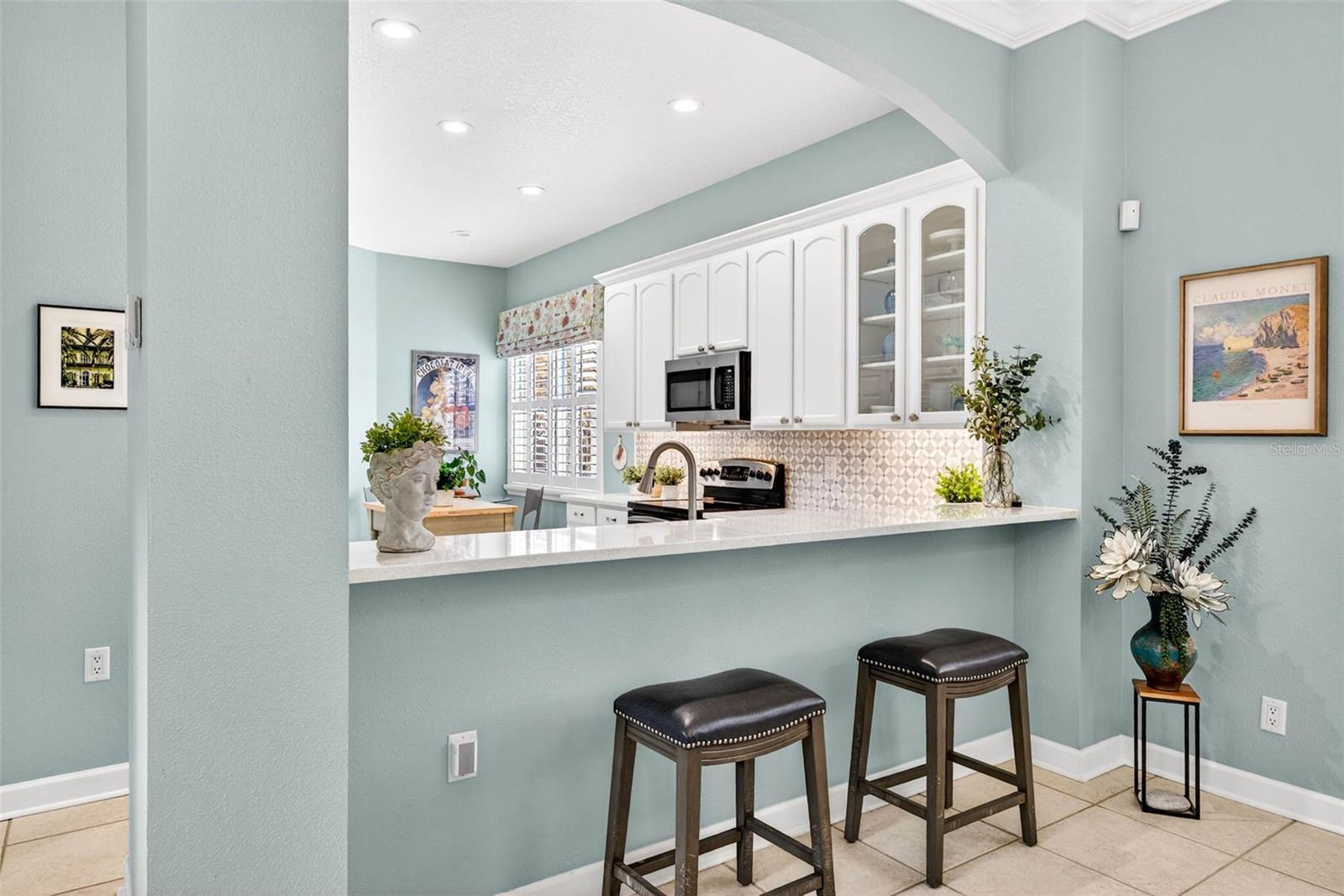 RIVER HILLS COUNTRY CLUB / FAIRWAY ONE - Residential