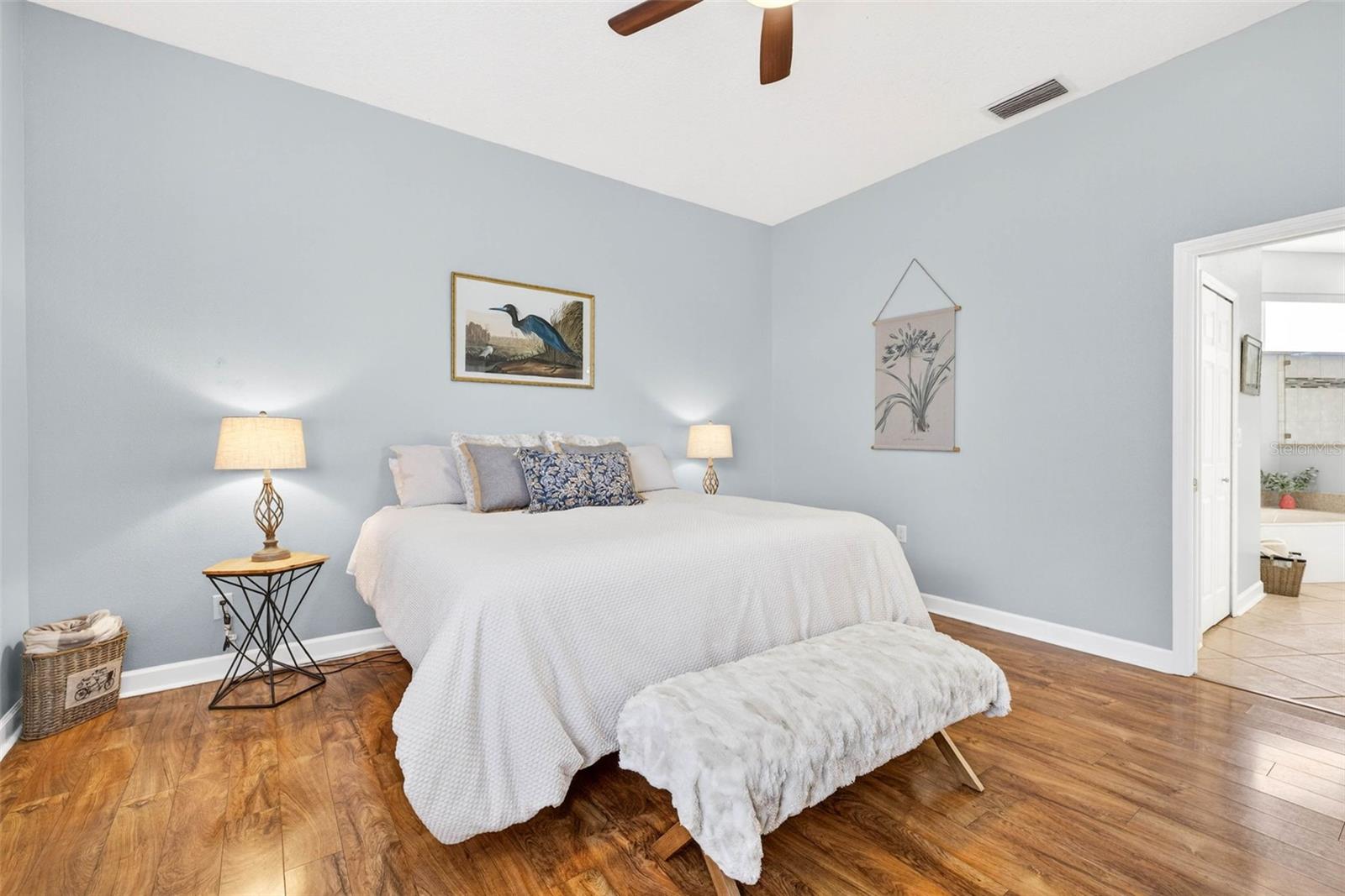 RIVER HILLS COUNTRY CLUB / FAIRWAY ONE - Residential