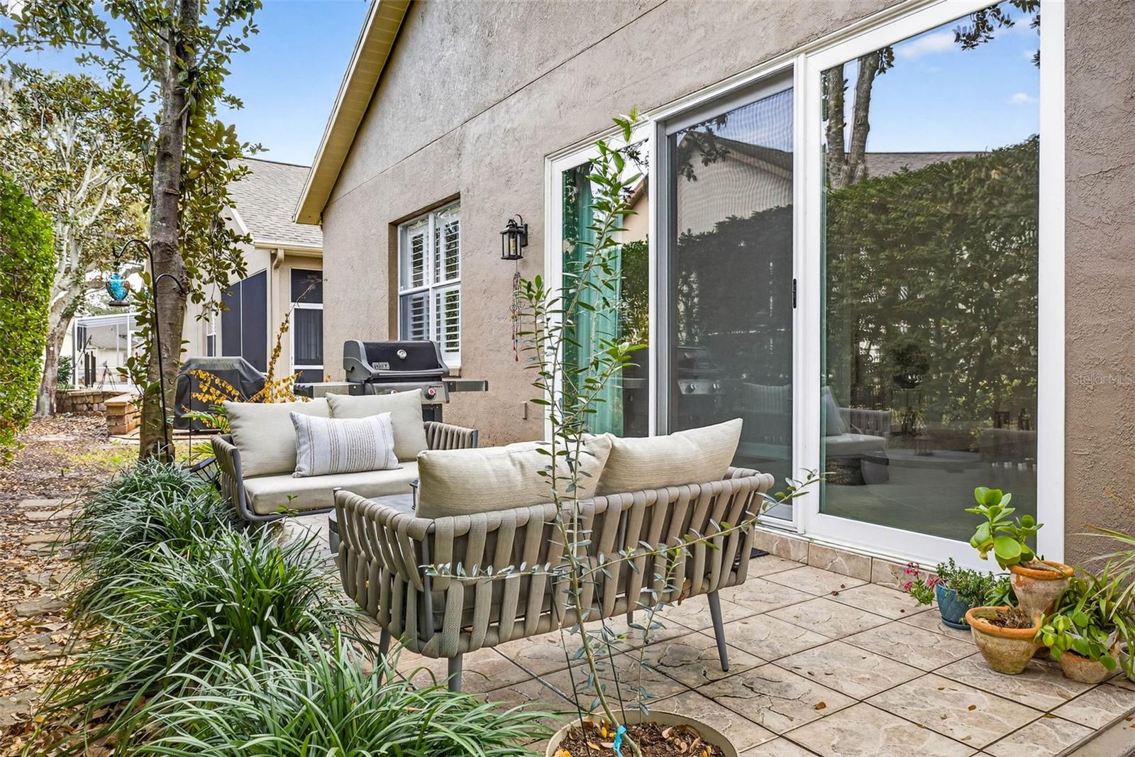 RIVER HILLS COUNTRY CLUB / FAIRWAY ONE - Residential