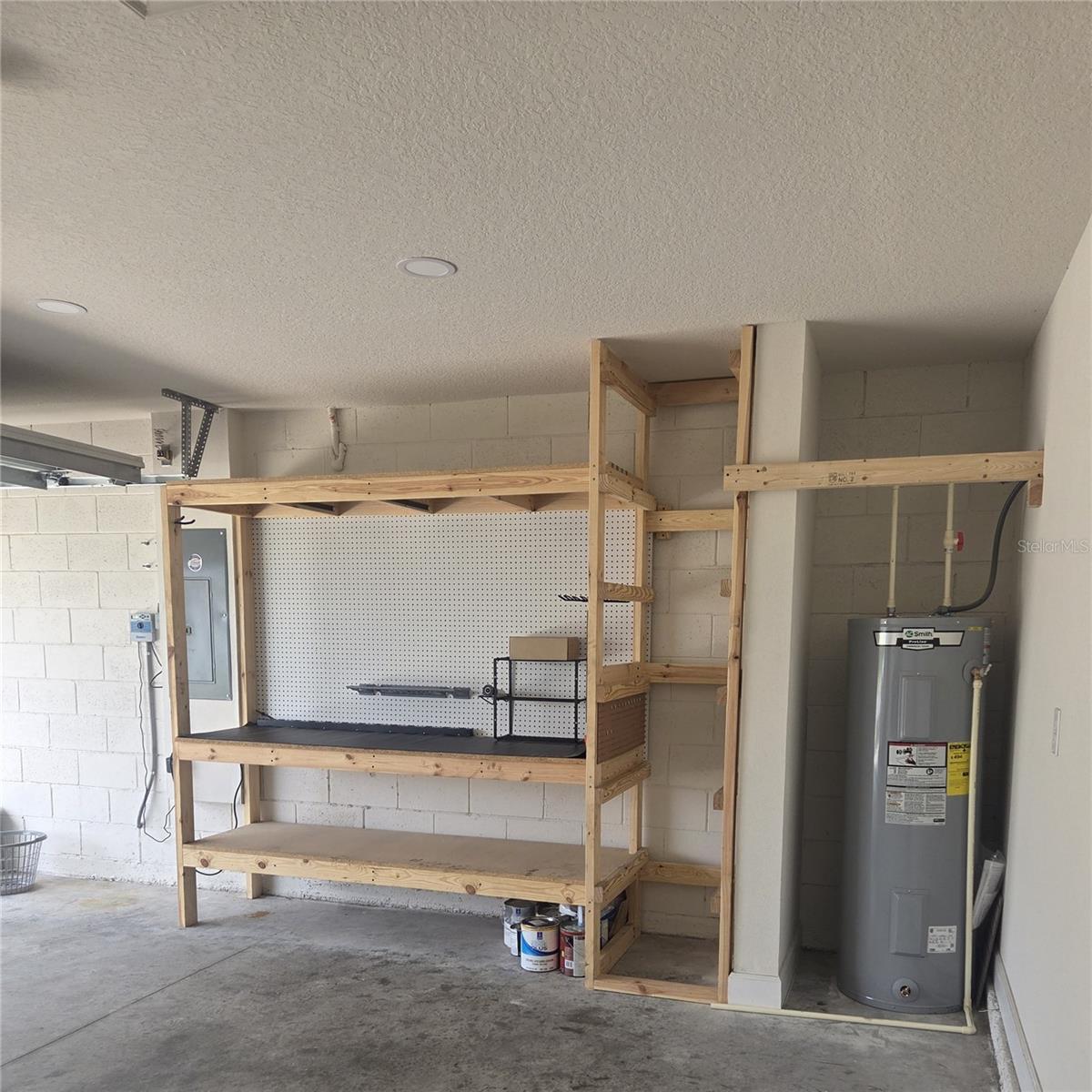 HARMONY CENTRAL - Residential Lease