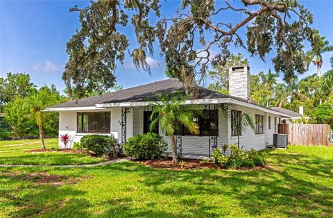 326 25TH STREET W BRADENTON FL 34205