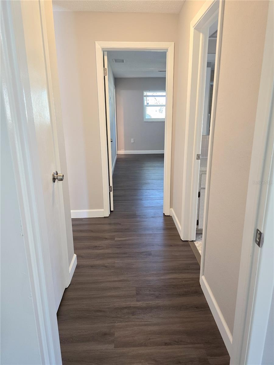 EXECUTIVE WOODS - Residential