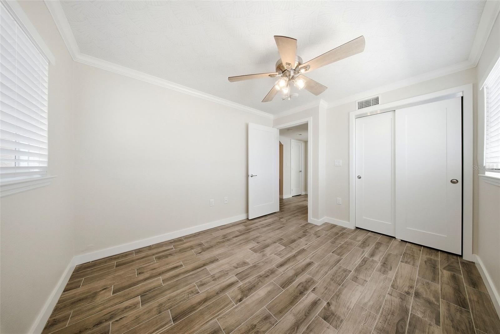 BAREFOOT BEACH RESORT OF INDIAN SHORES - Residential